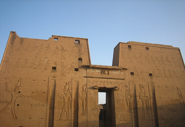 El-Templo-de-Edfu