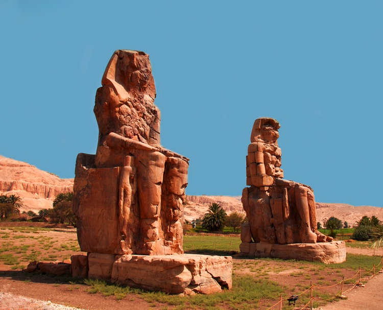 El-coloso-de-Memnon-Luxor