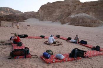 campamento-en-el-Desierto-Blanco-Egipto