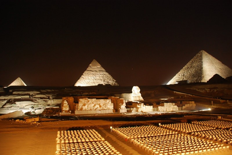 las-pirámides-de-Guiza-Egipto